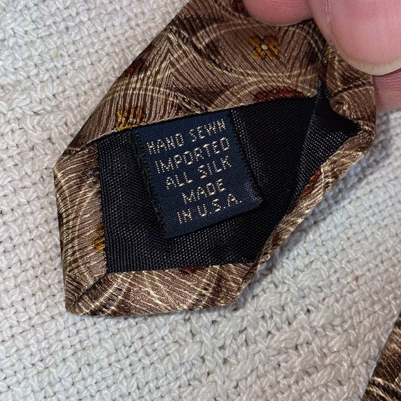 Harken Tie Men Regular Gold Pattern 100% Silk Dress - Picture 7 of 12